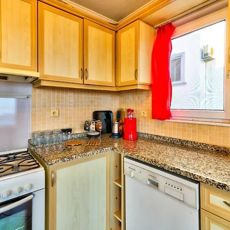 Apartment Ada Kas
